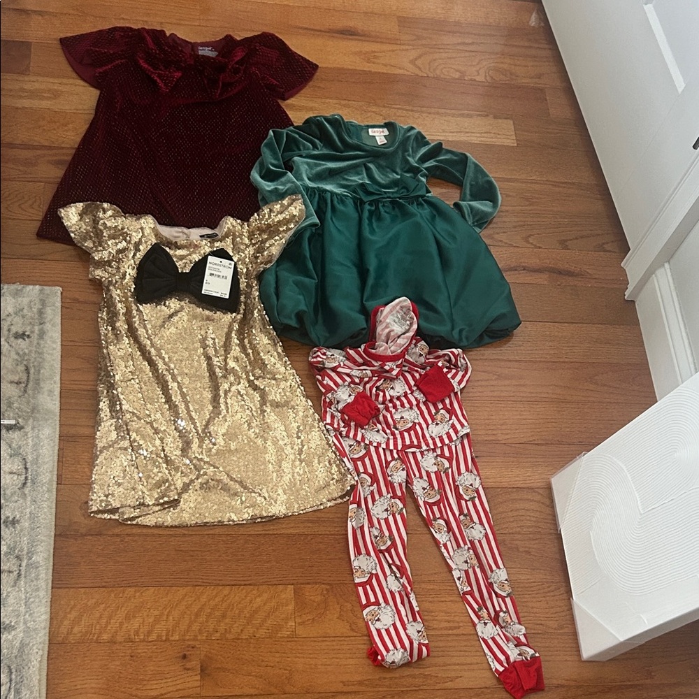 4T/5 Holiday Bundle 🎅